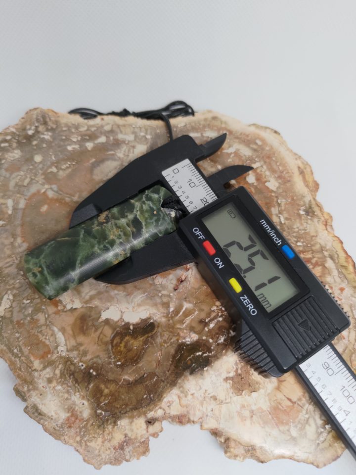 Pounamu Toki – Hand-Carved New Zealand Greenstone Adze 0028