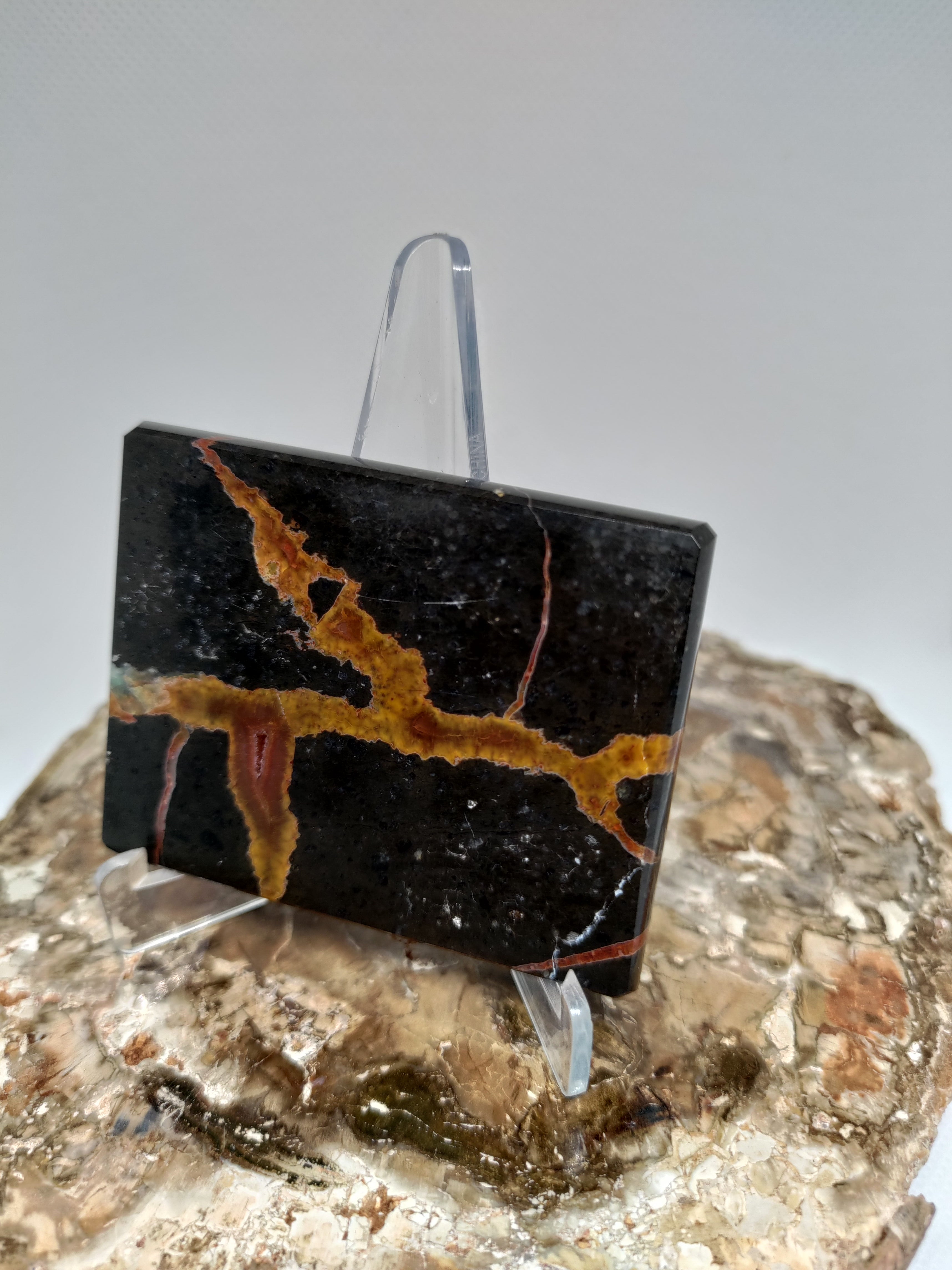 New Zealand Thunder Egg Polished Display Slab (small) Ref 0057