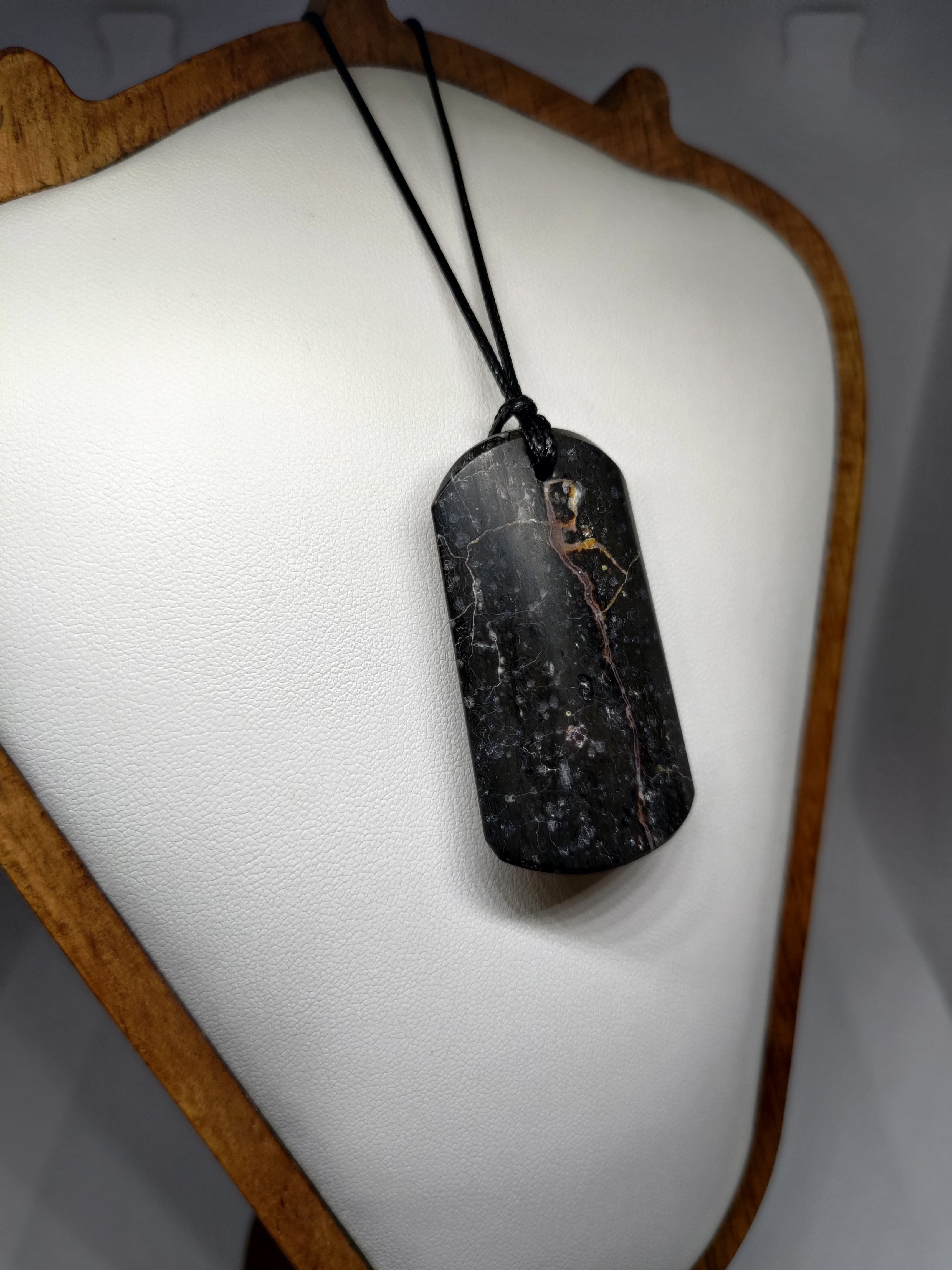 New Zealand Thunder Egg Necklace Ref 0013