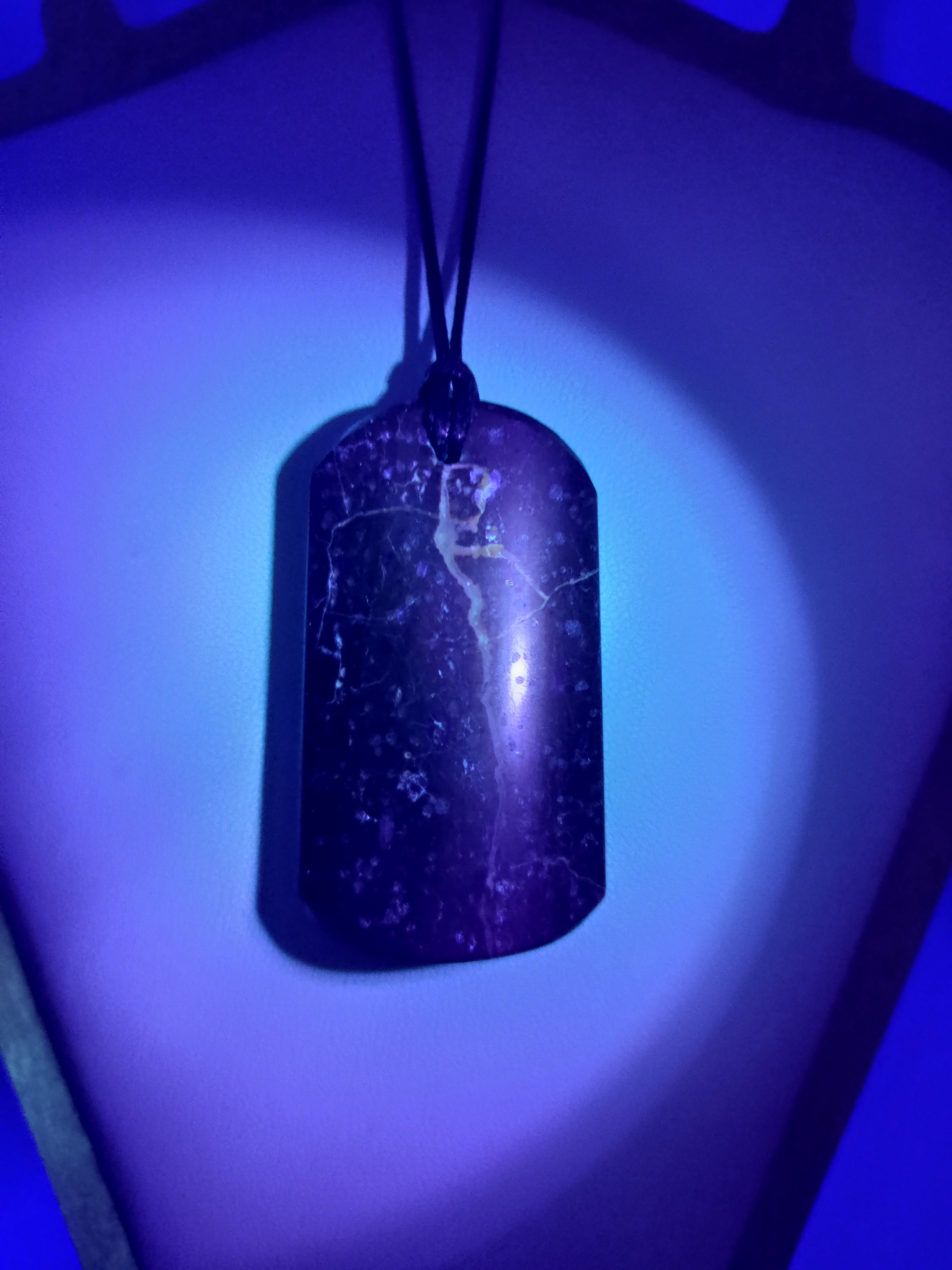 New Zealand Thunder Egg Necklace Ref 0013