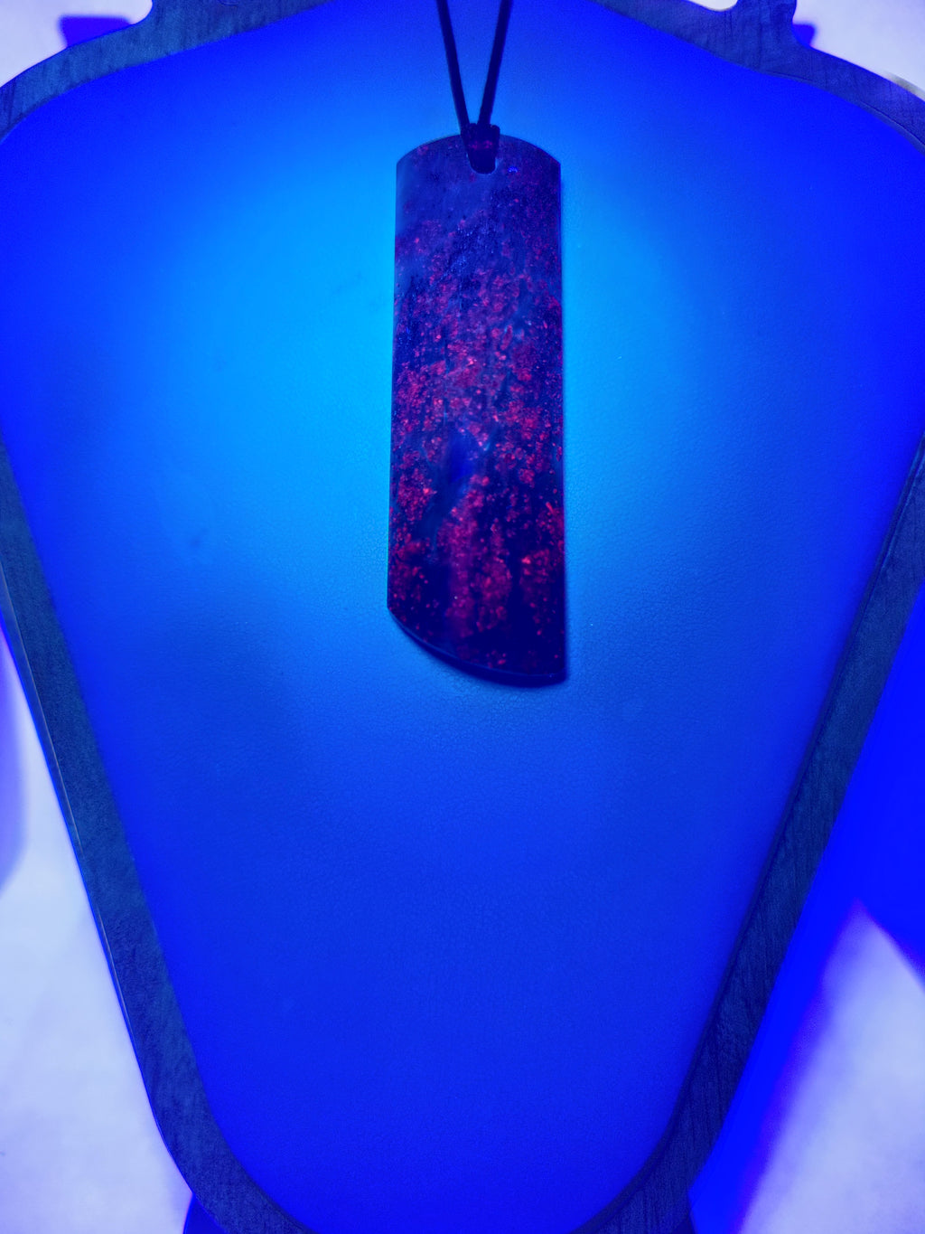 Goodletite – New Zealand Ruby Rock Hand Carved Pendant 0062