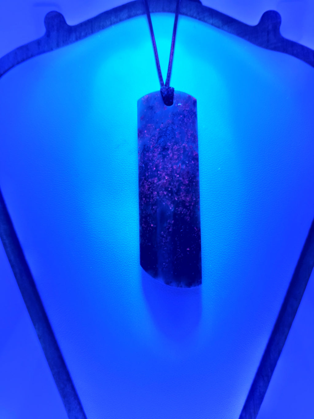 Goodletite – New Zealand Ruby Rock Hand Carved Pendant 0062