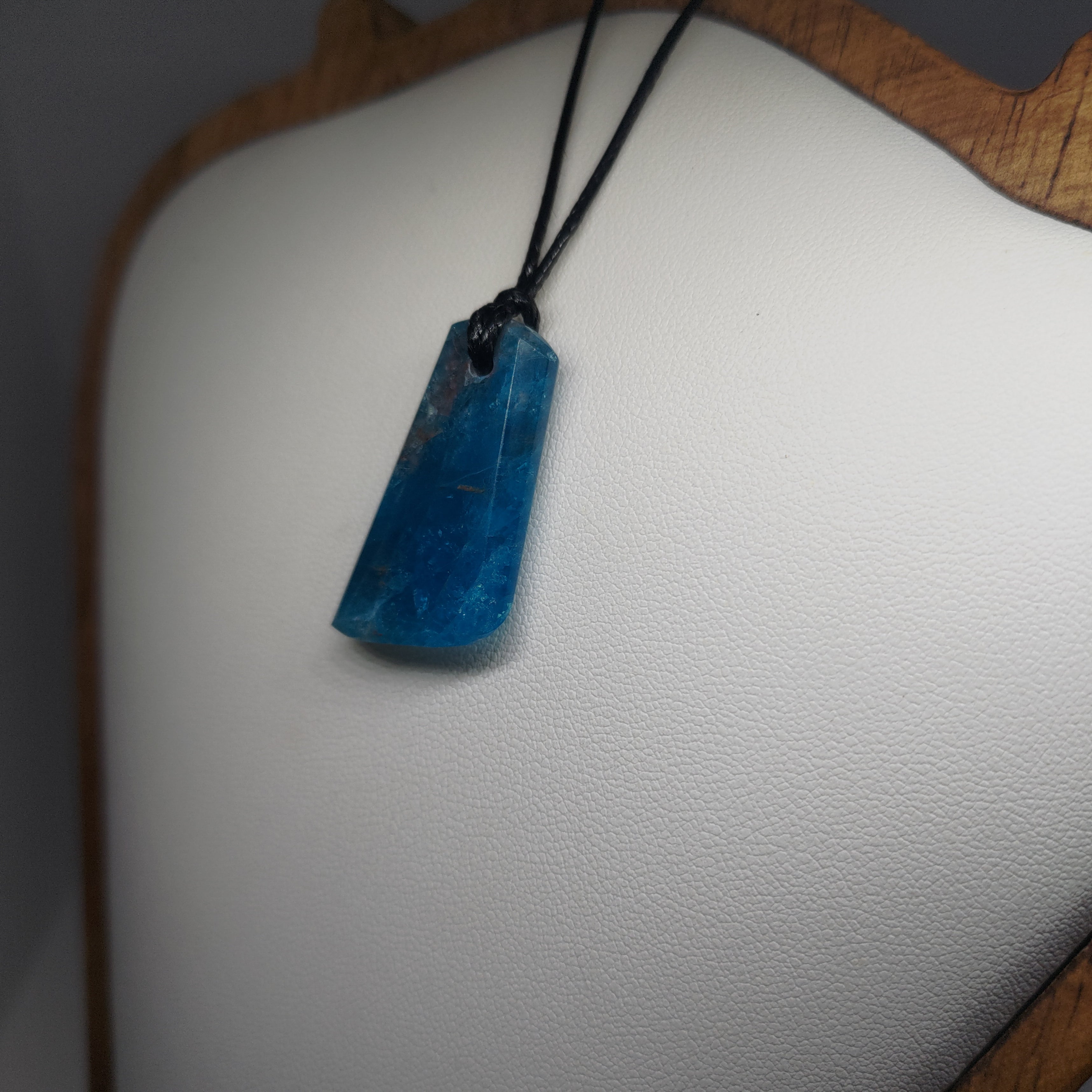 Hand Made Blue Apatite Pendant 0072