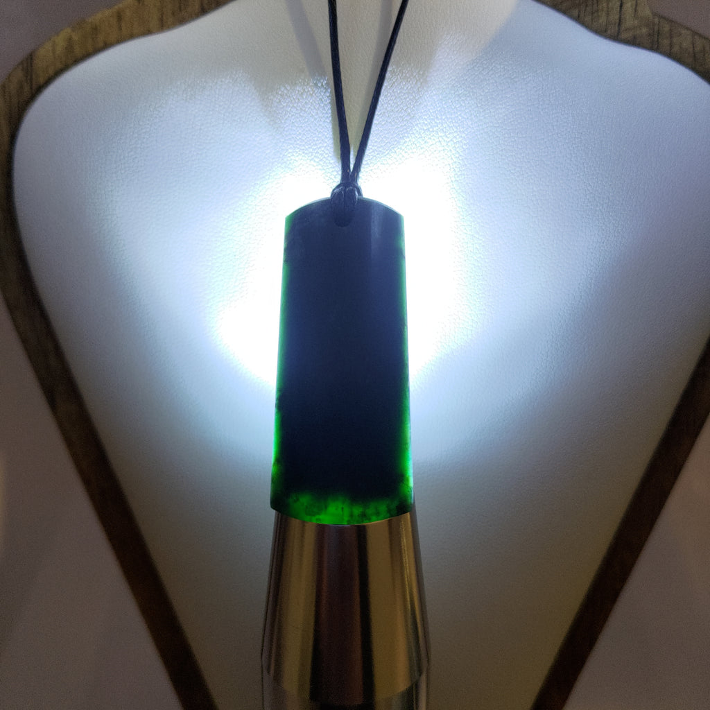 Pounamu Toki – Hand-Carved New Zealand Greenstone Adze 0110