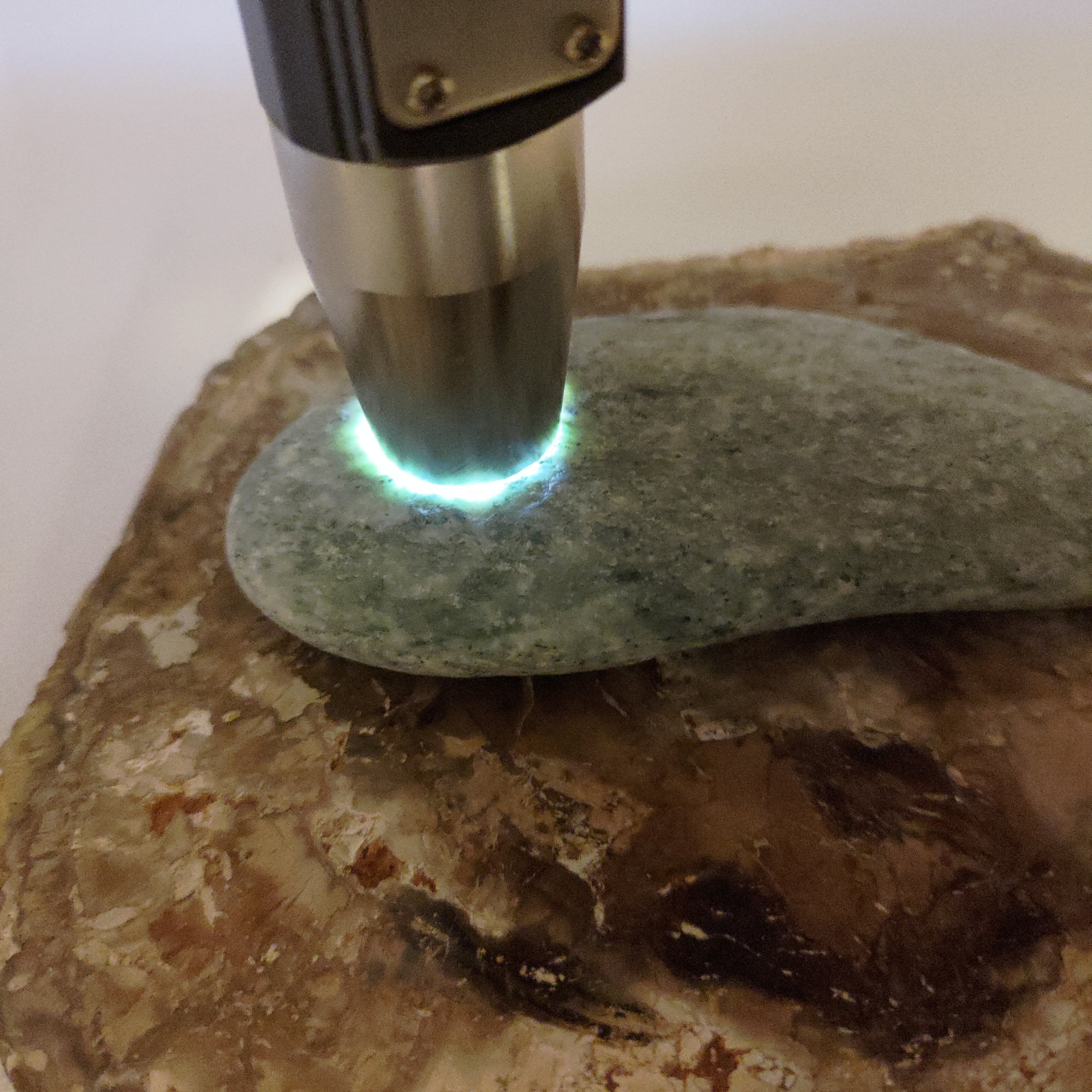 New Zealand Pounamu Specimen Ref: 0151
