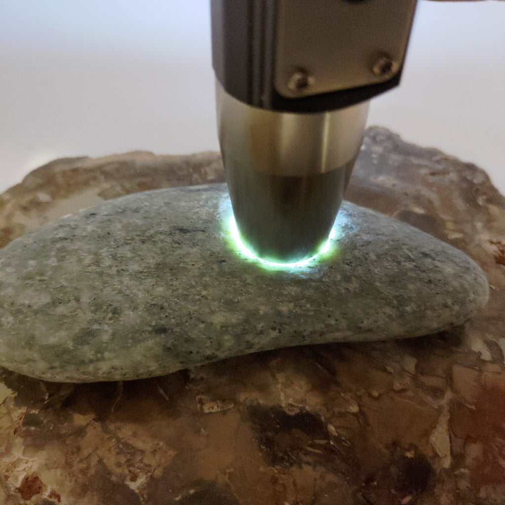 New Zealand Pounamu Specimen Ref: 0151